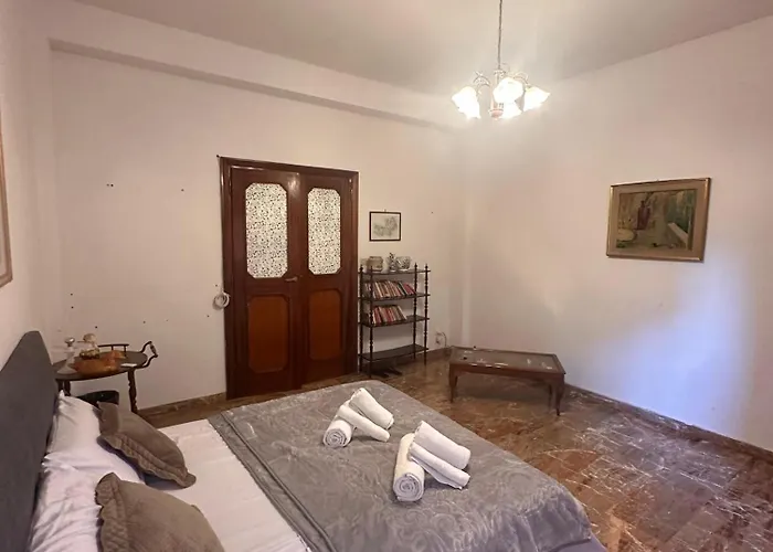 Casaletto House-2 Apartment *